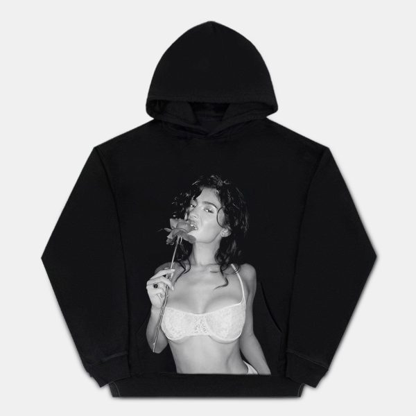 KYLIE JENNER 12.28 2.0 TEE - Image 3